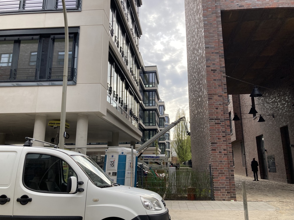 Unternehmenssitz in der Konsumgüter- und Klebstoffindustrie – Ansicht 8
