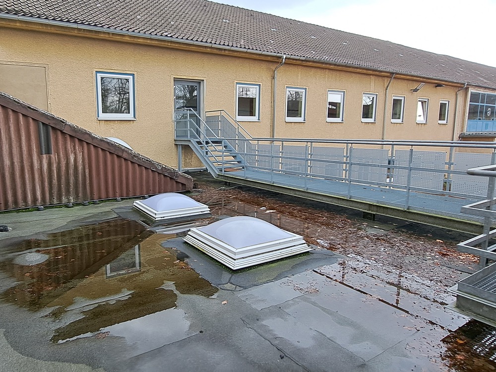Großsporthalle des Schulzentrums Uetze – Ansicht 2