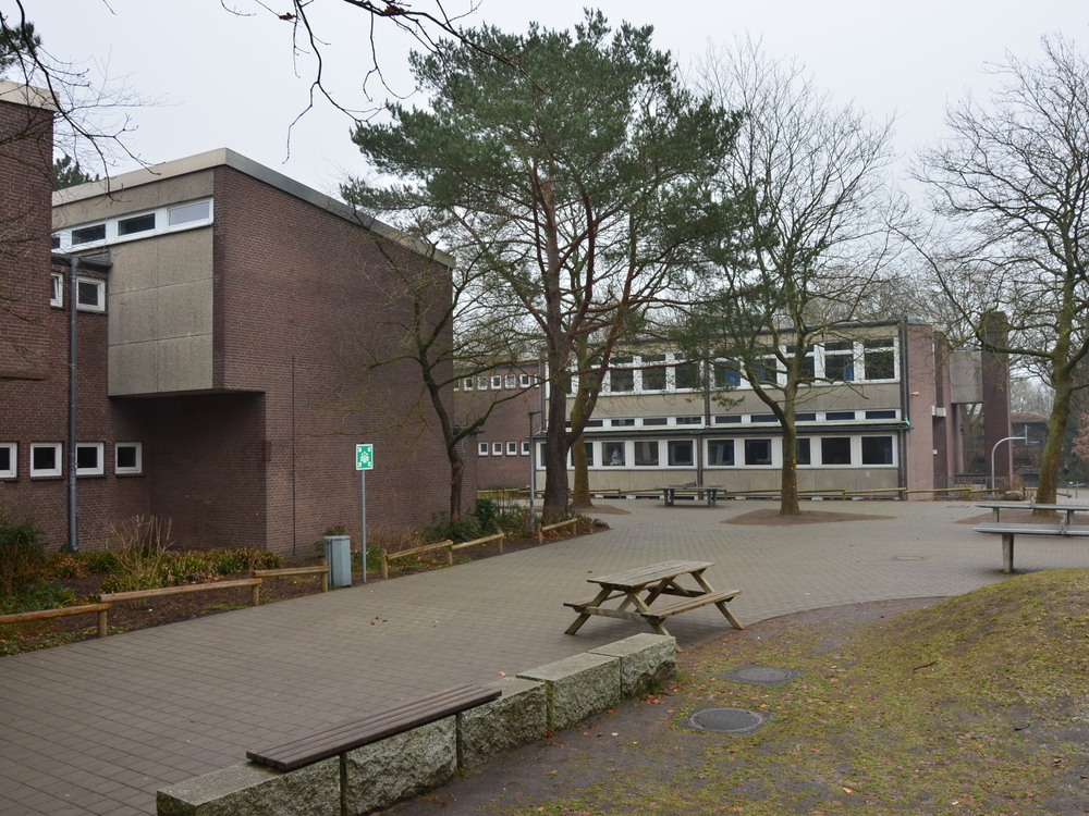 Gymnasium Dörpsweg in Hamburg-Eidelstedt – Ansicht 3
