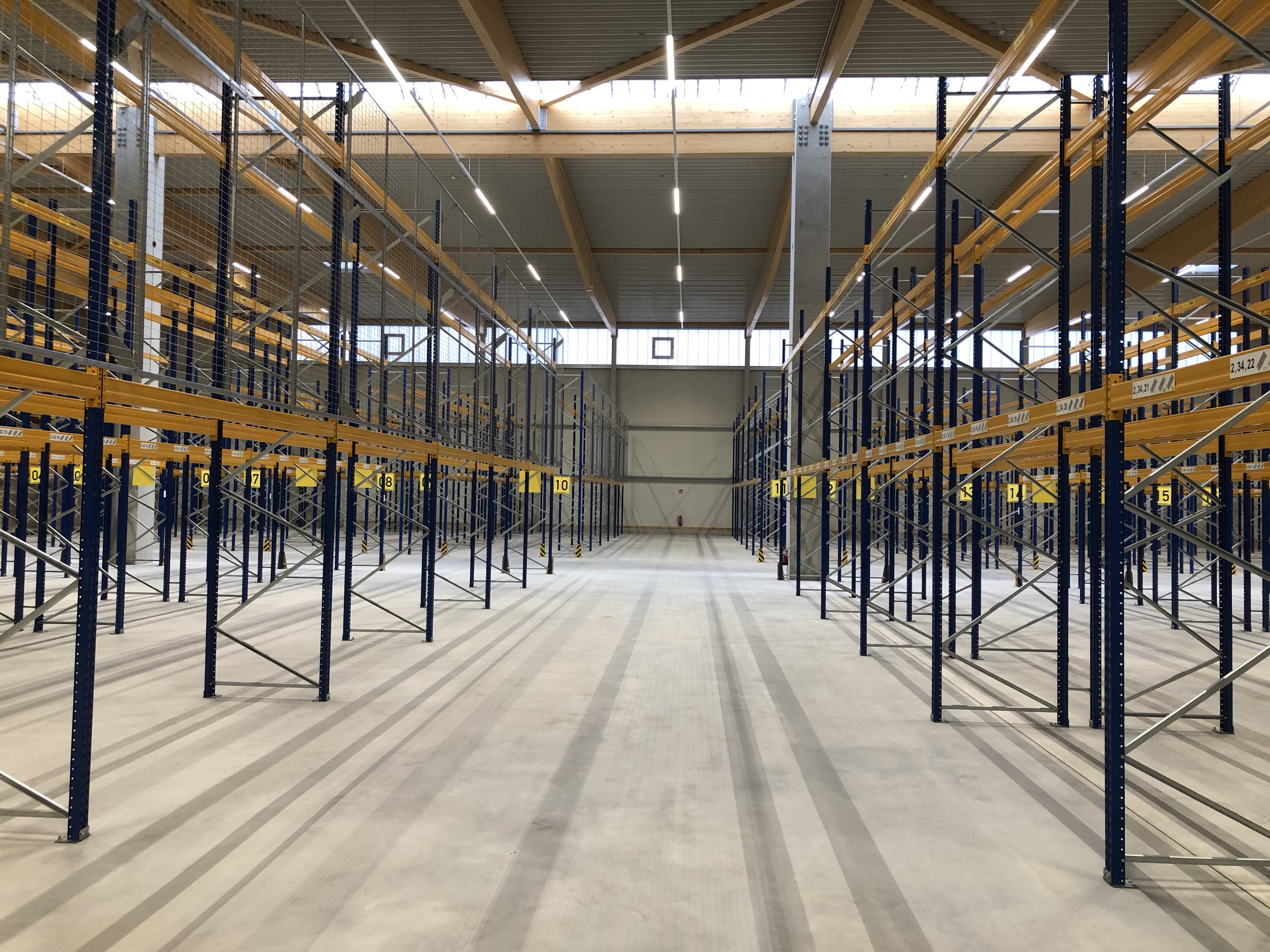 Projekt Warenumschlagzentrum in Bad Oldesloe, 1. Bauabschnitt